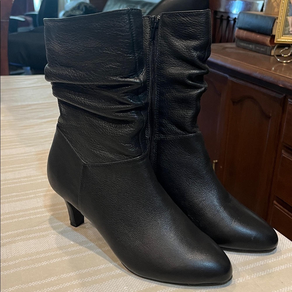 Array Leather Mid-Calf Kitten Heel Boots size 6.5 women’s